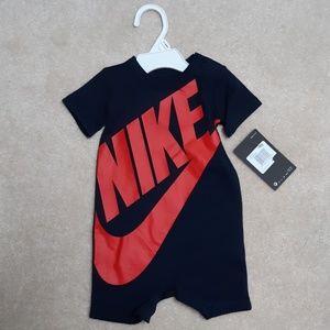 Infant Nike shorts onesie (bnwt)